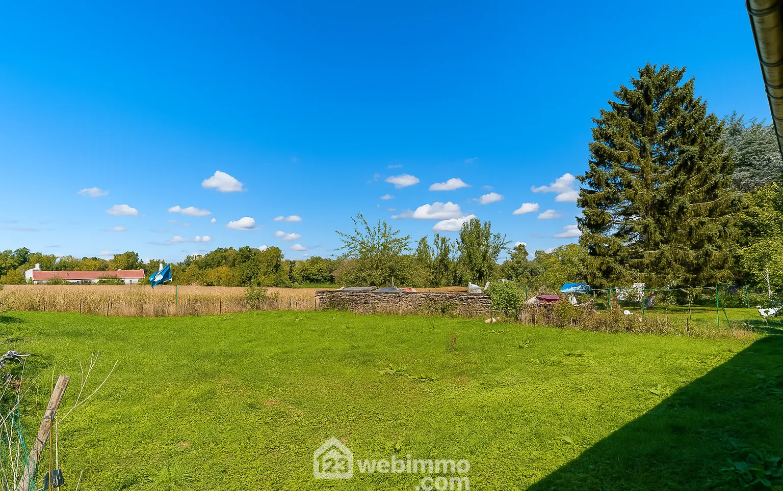 Terrain constructible de 422 m² à Pargny-Filain, parfait pour votre maison idéale 