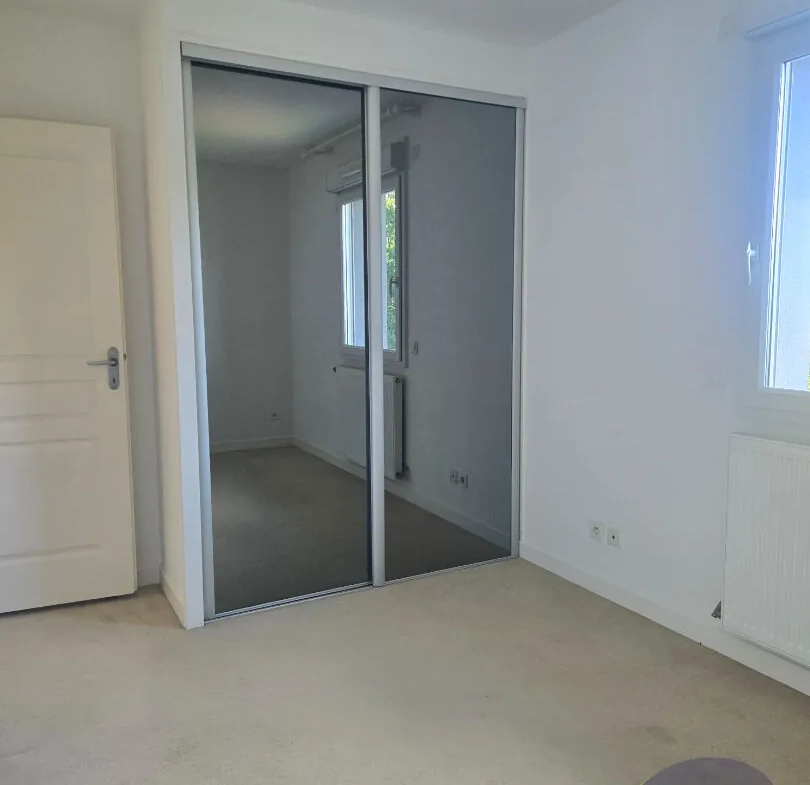 À vendre duplex 3 pièces à Saint Marc Sur Mer proche de la plage 