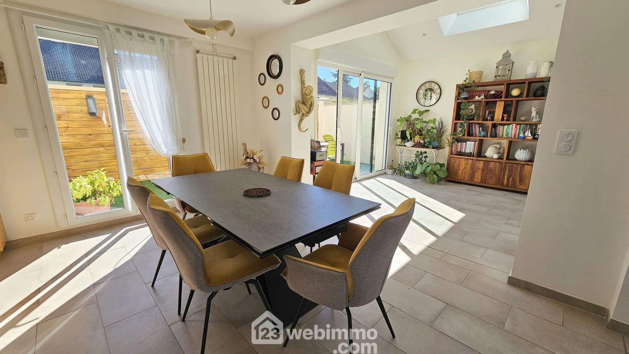 Maison rénovée de 116 m² avec terrasse et garage à Milly-la-Forêt 