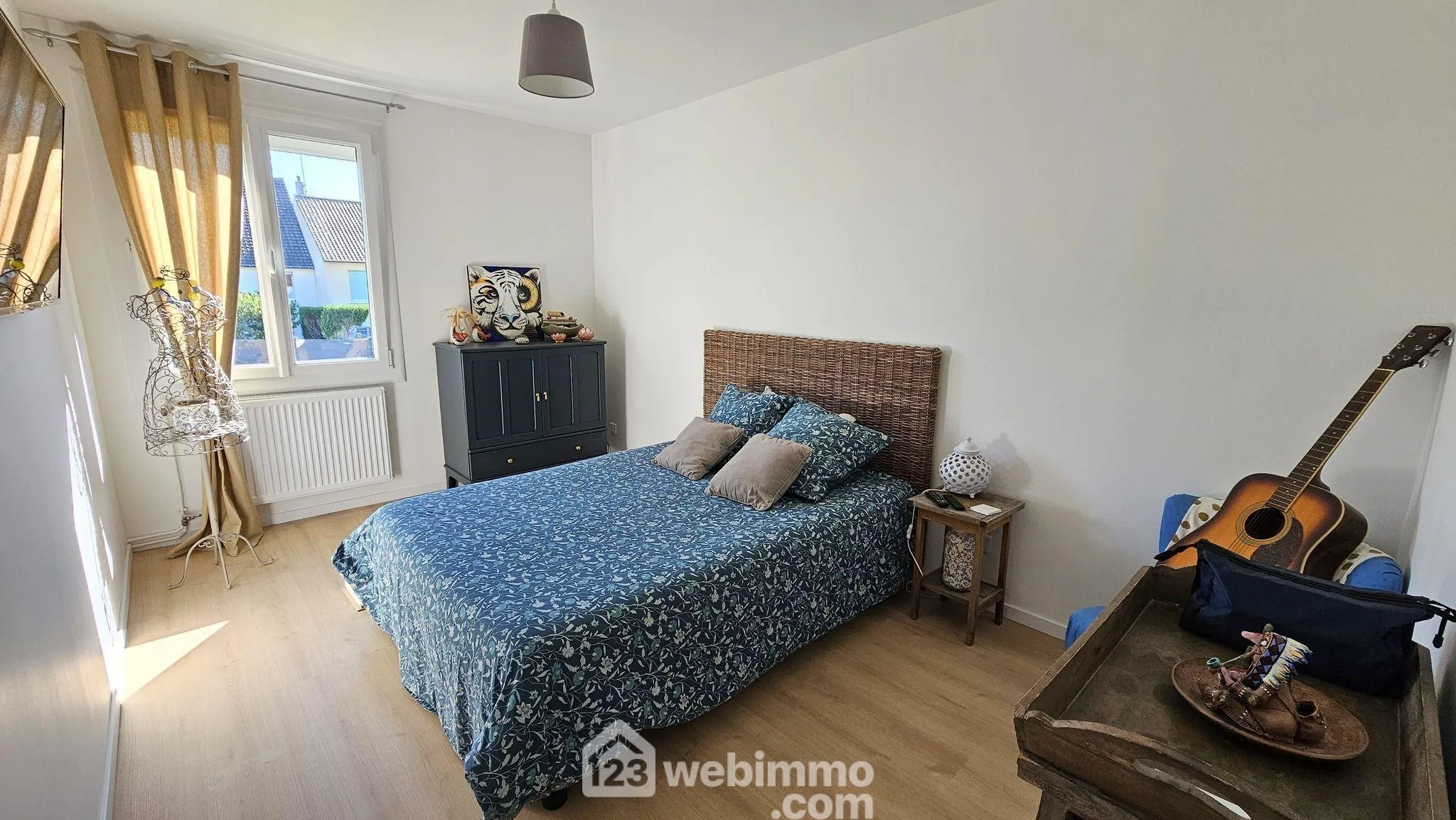 Maison rénovée de 116 m² avec terrasse et garage à Milly-la-Forêt 