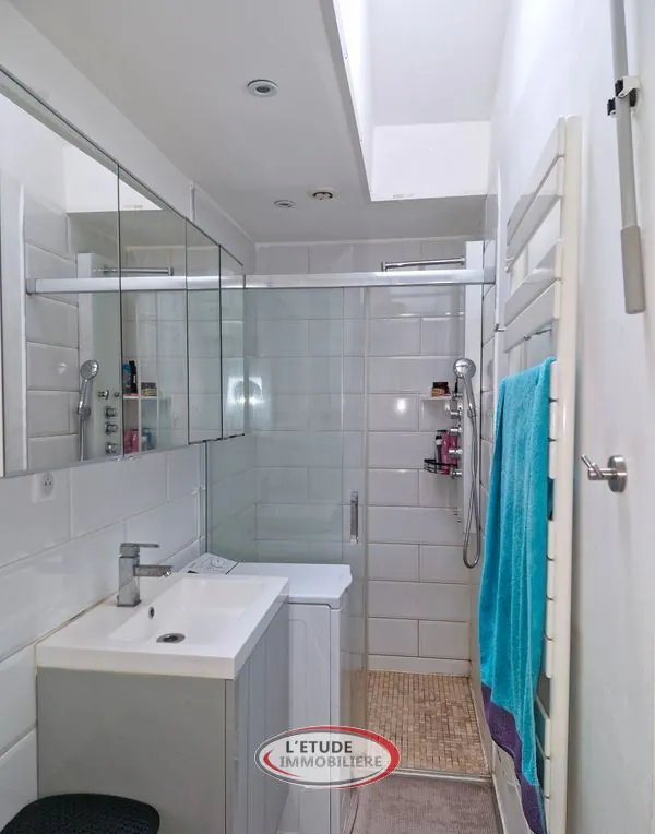 Maison individuelle à vendre à Nantes, quartier Croissant, 3 chambres et duplex lumineux 