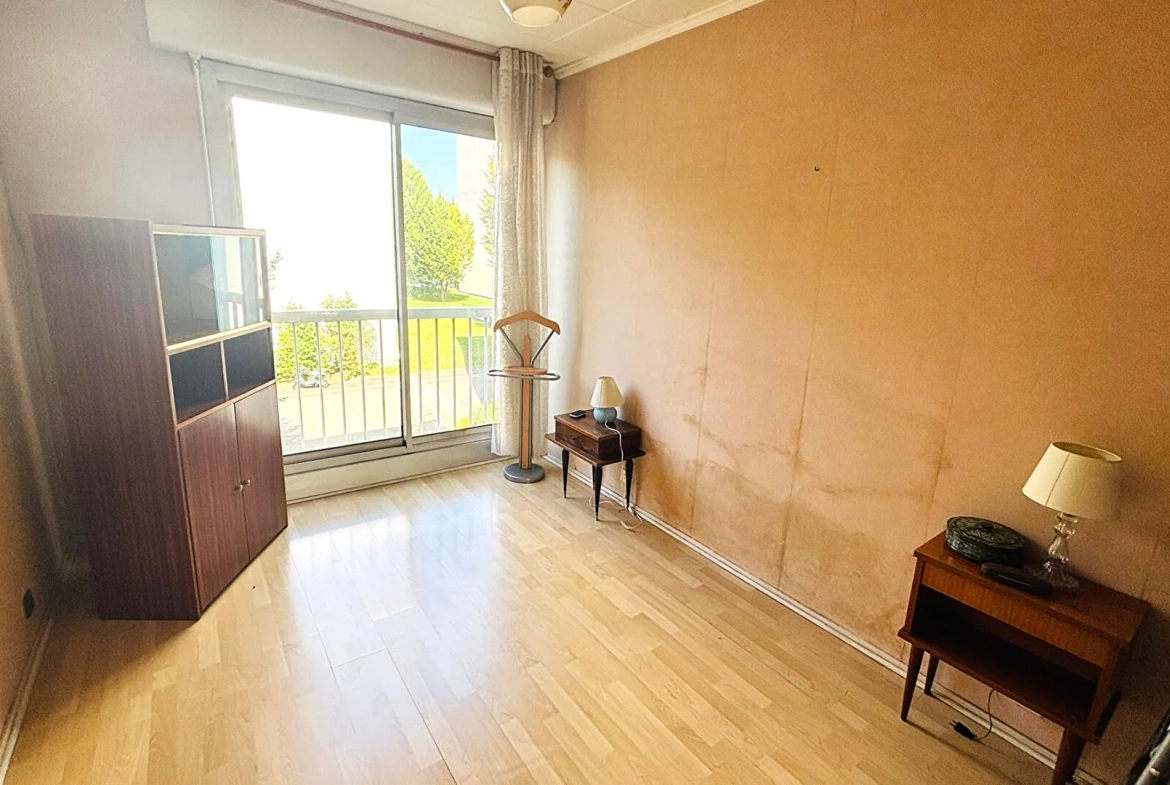 Appartement T4 à Bayonne de 90 m² proche du stade Didier Deschamps 