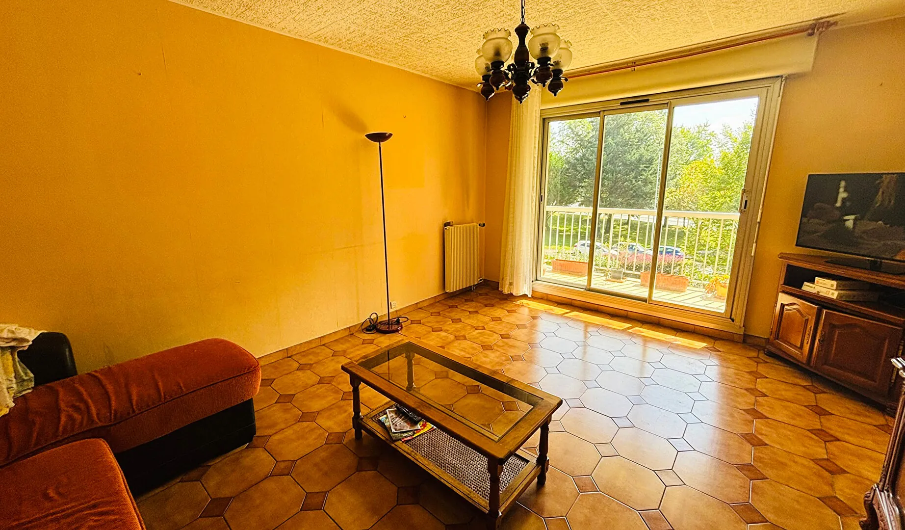 Appartement T4 à Bayonne de 90 m² proche du stade Didier Deschamps 