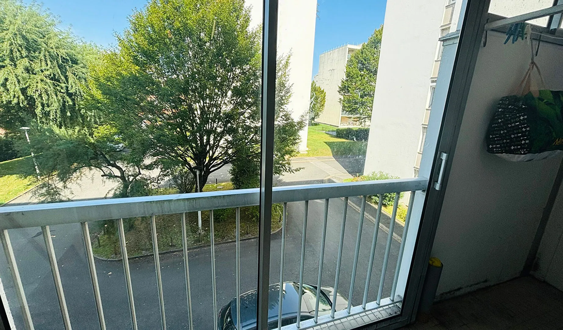 Appartement T4 à Bayonne de 90 m² proche du stade Didier Deschamps 