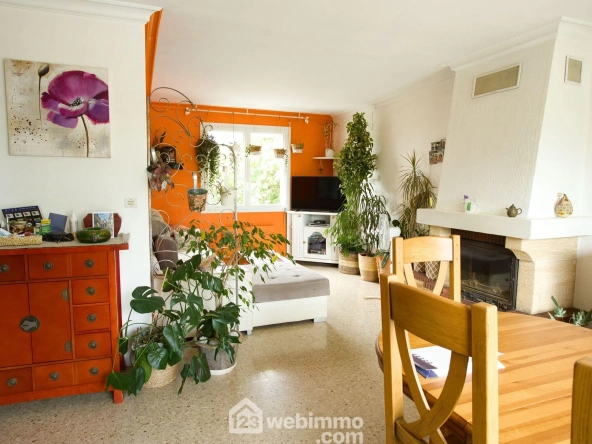 Maison à vendre de 95 m² à Puilboreau avec jardin et panneaux solaires
