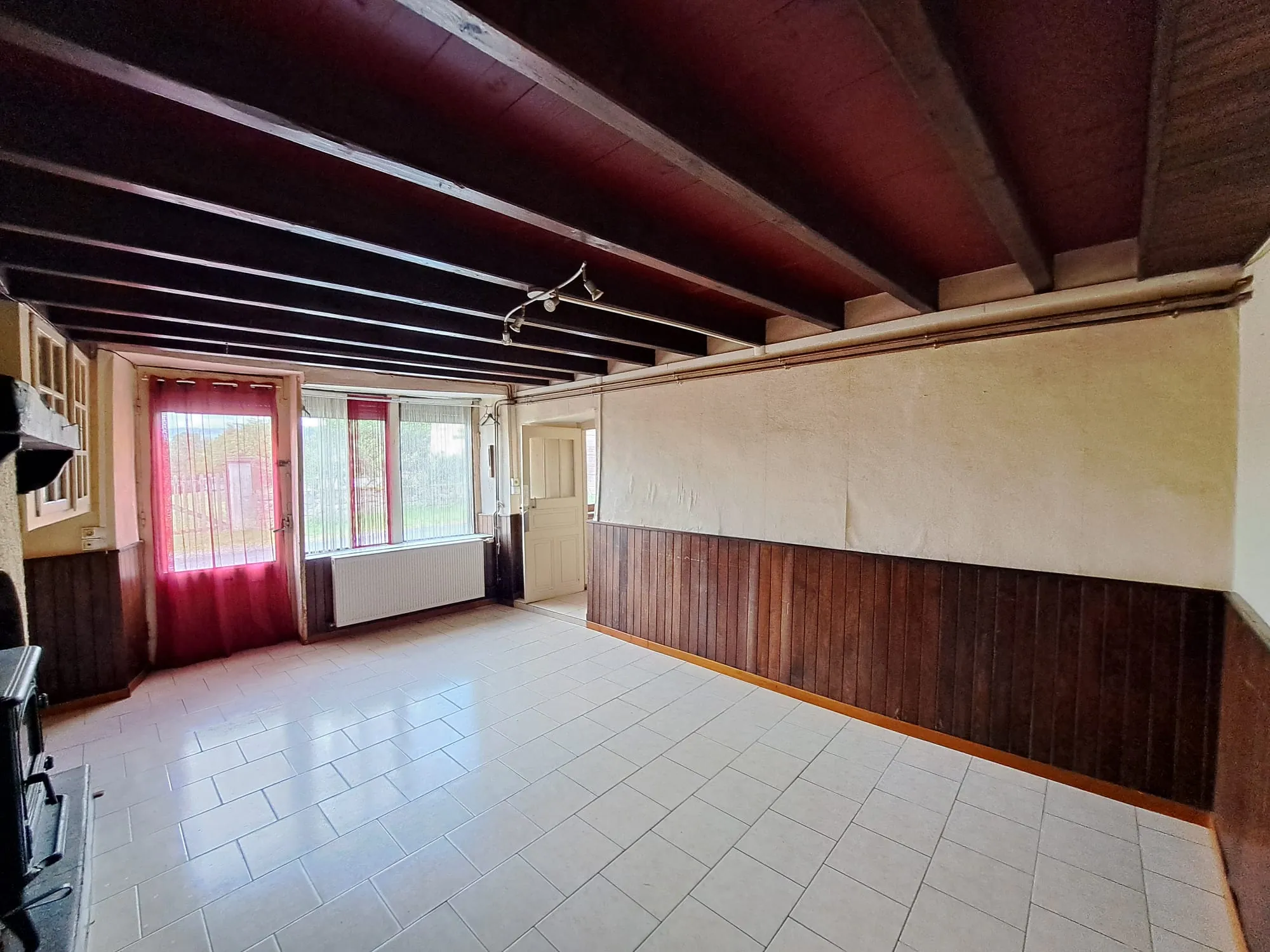 Maison de hameau à vendre à Marsac-en-Livradois, 123 m² avec dépendances 