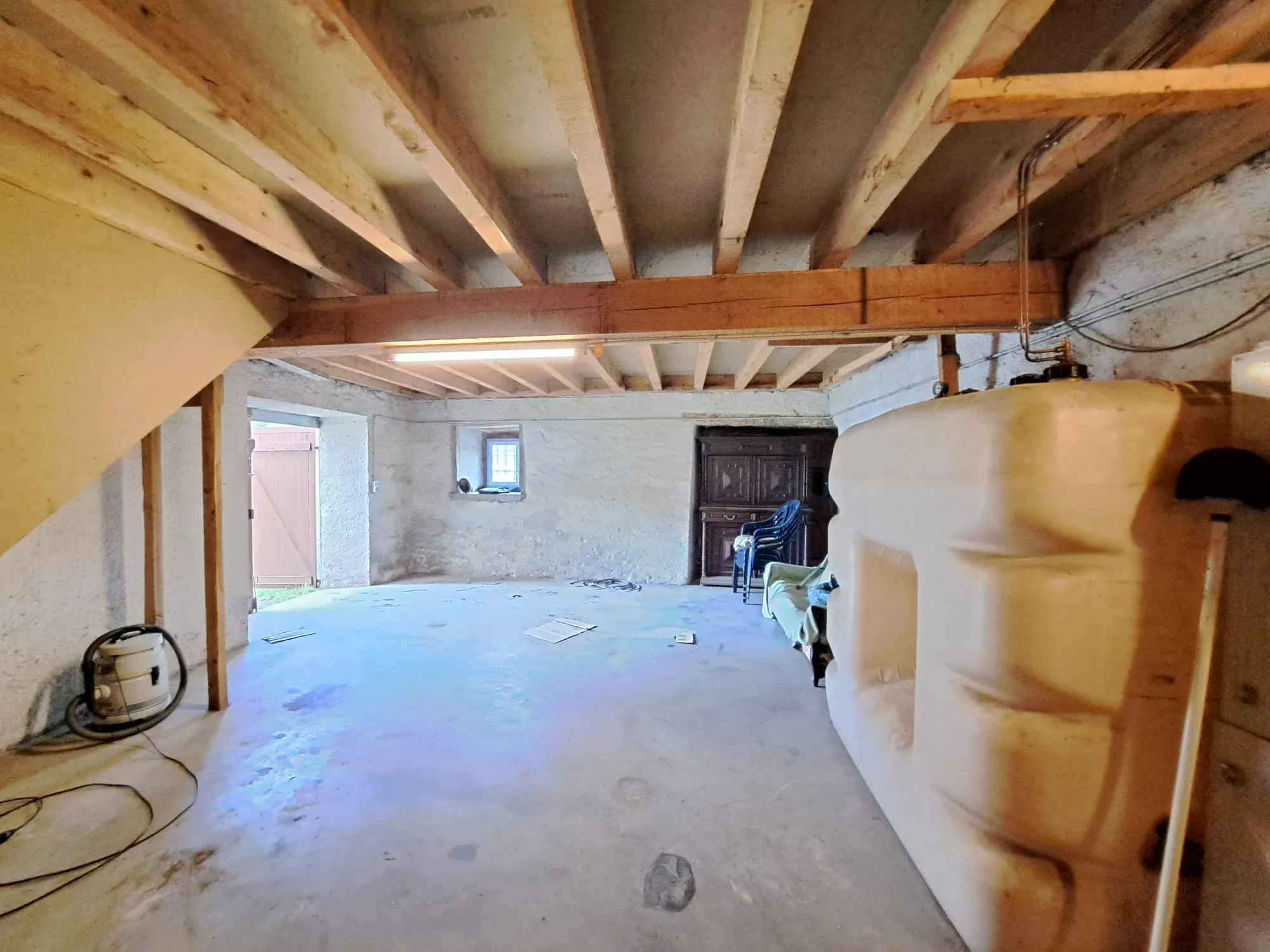 Maison de hameau à vendre à Marsac-en-Livradois, 123 m² avec dépendances 