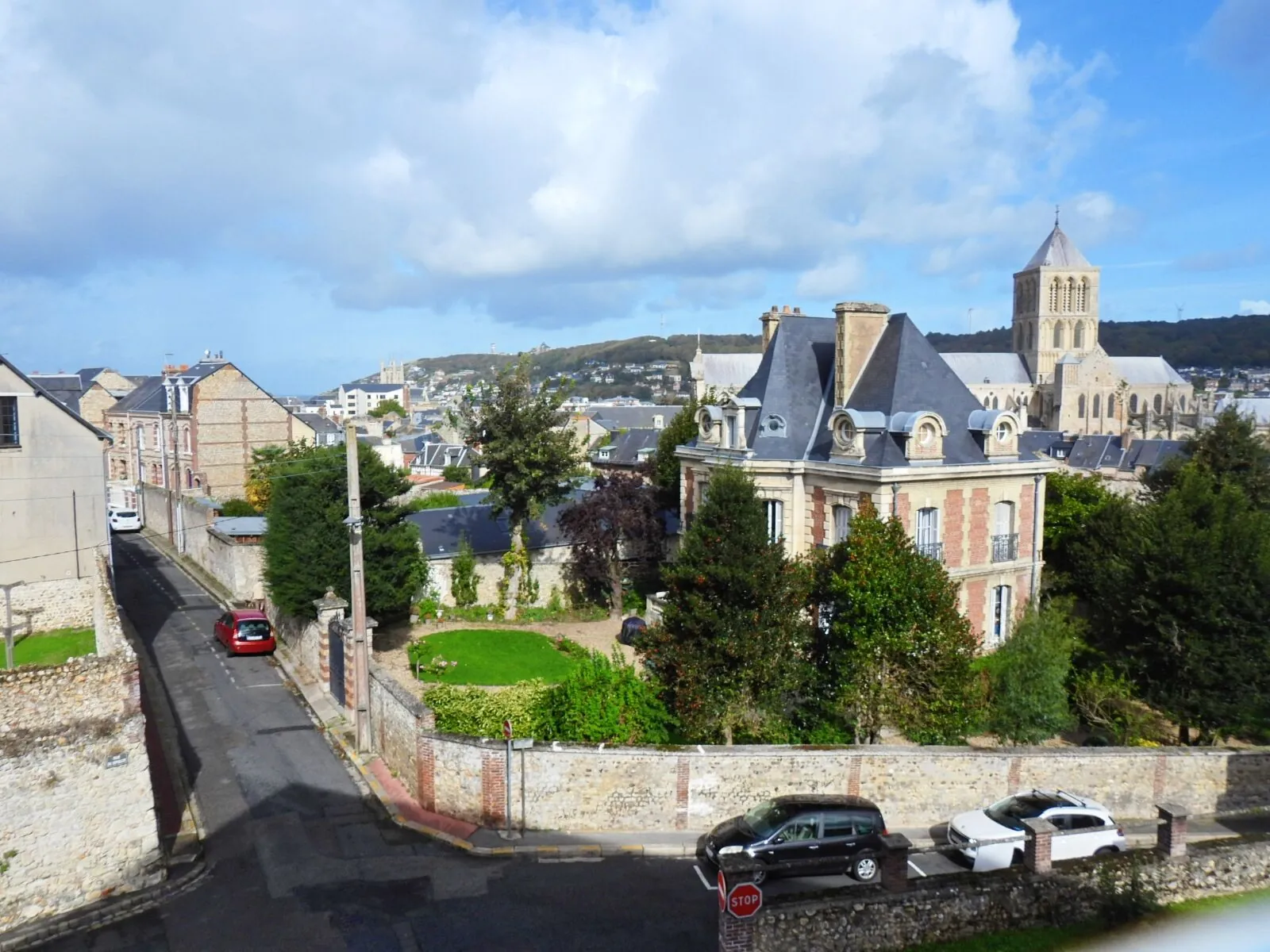 Appartement lumineux de 2 chambres à Fécamp, proche commerces 