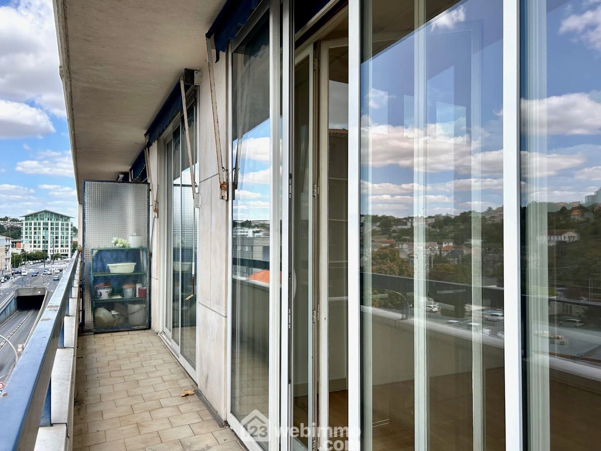 A vendre appartement T4 lumineux à Poitiers, proche gare et centre-ville 