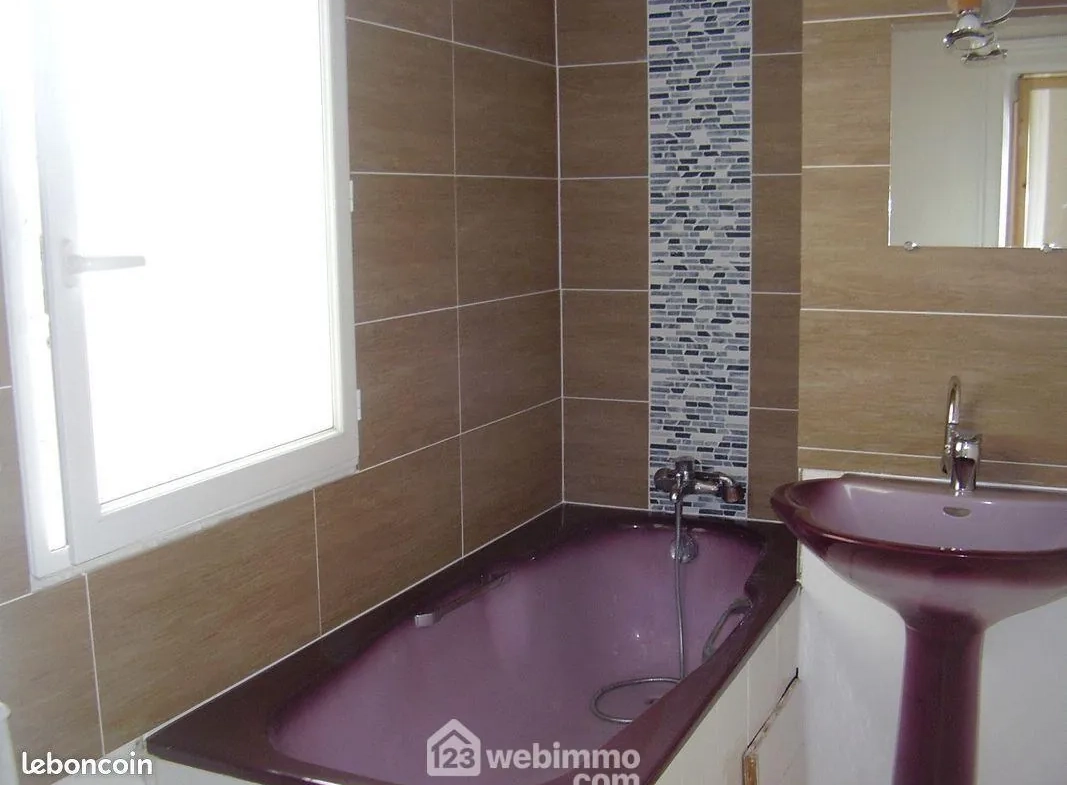 Studio meublé de 17 m² à Reims, emplacement central idéal pour investissement ou premier achat 