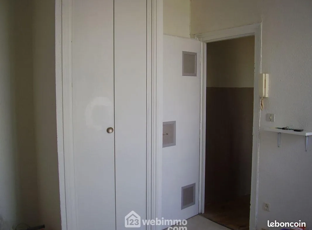 Studio meublé de 17 m² à Reims, emplacement central idéal pour investissement ou premier achat 
