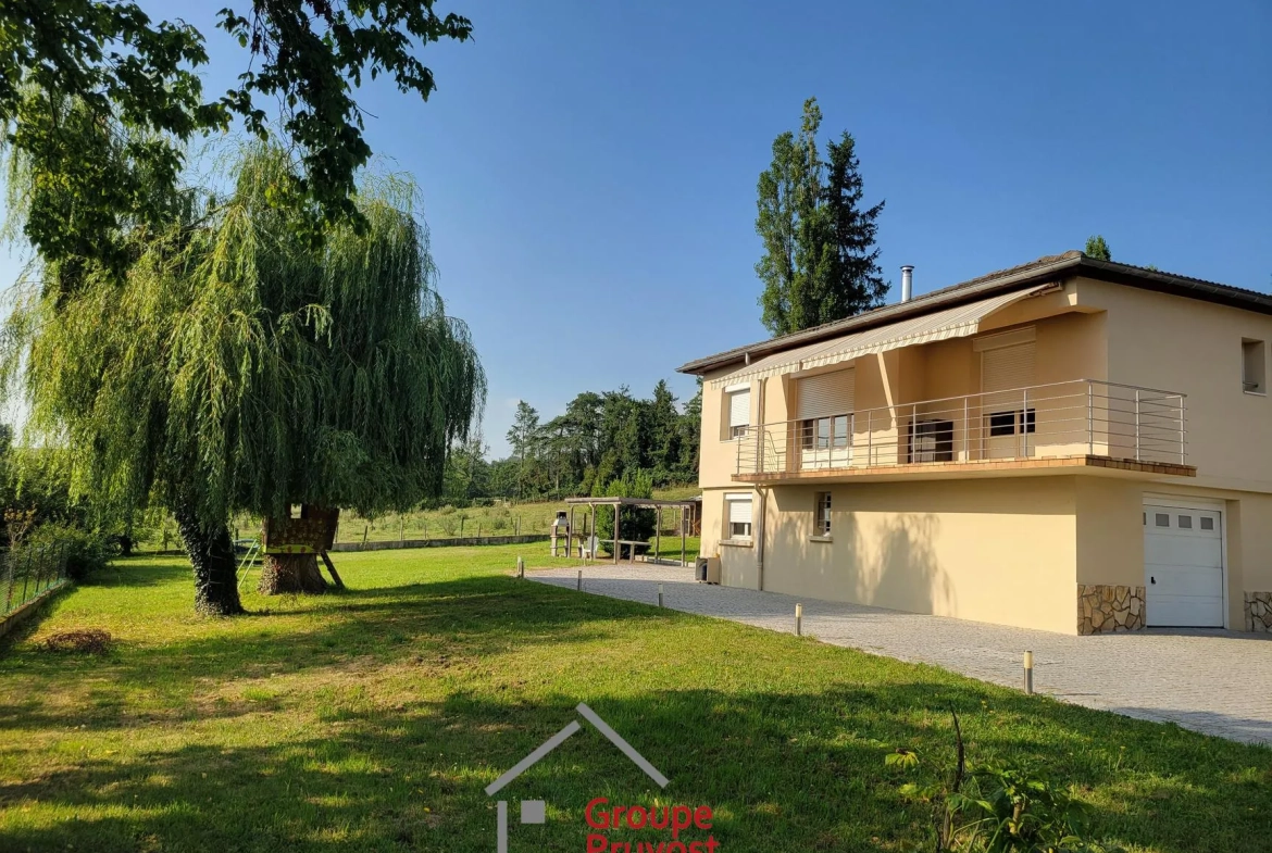 Maison rénovée de 162 m² avec 4 chambres à Parigny, proche Coteau 