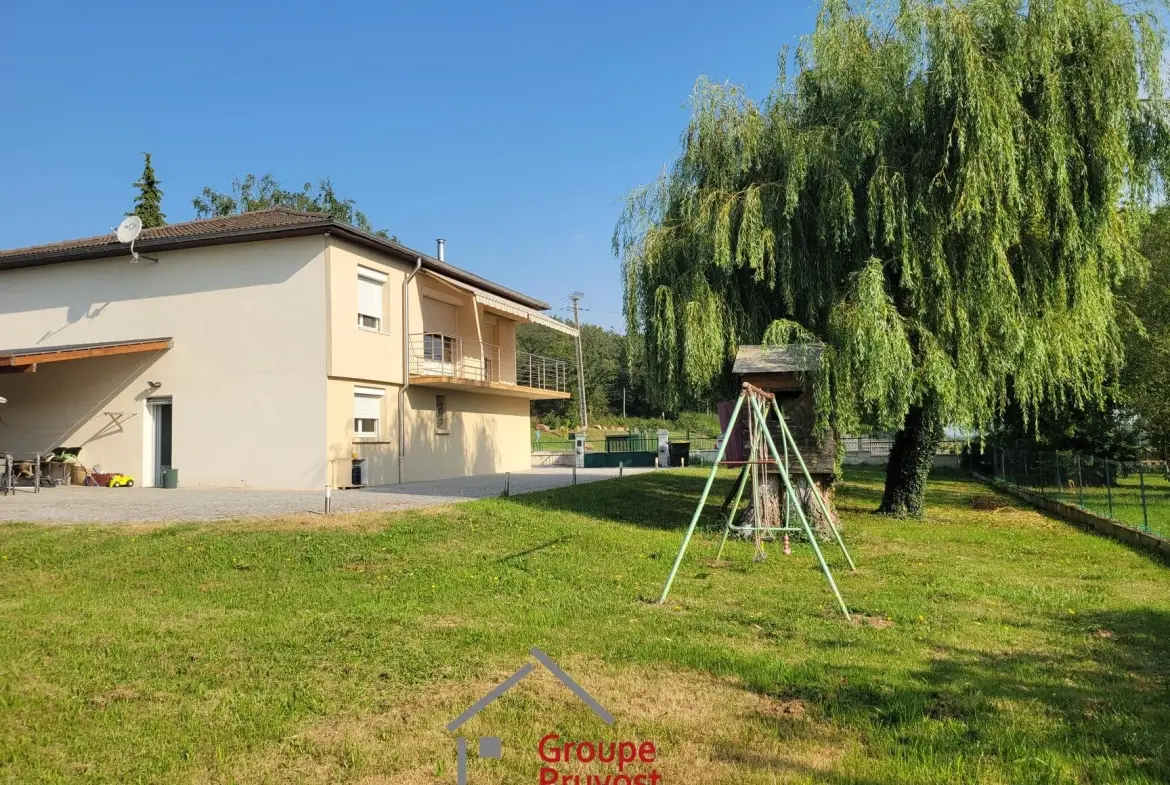 Maison rénovée de 162 m² avec 4 chambres à Parigny, proche Coteau 