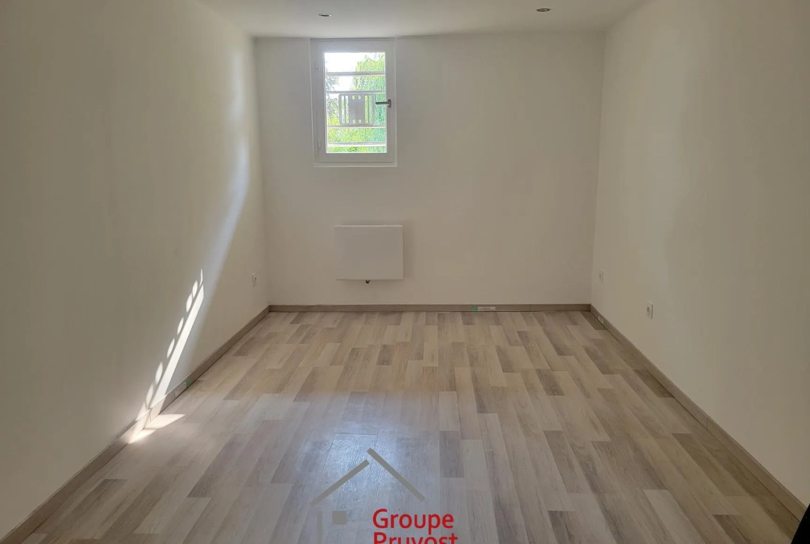 Maison rénovée de 162 m² avec 4 chambres à Parigny, proche Coteau 