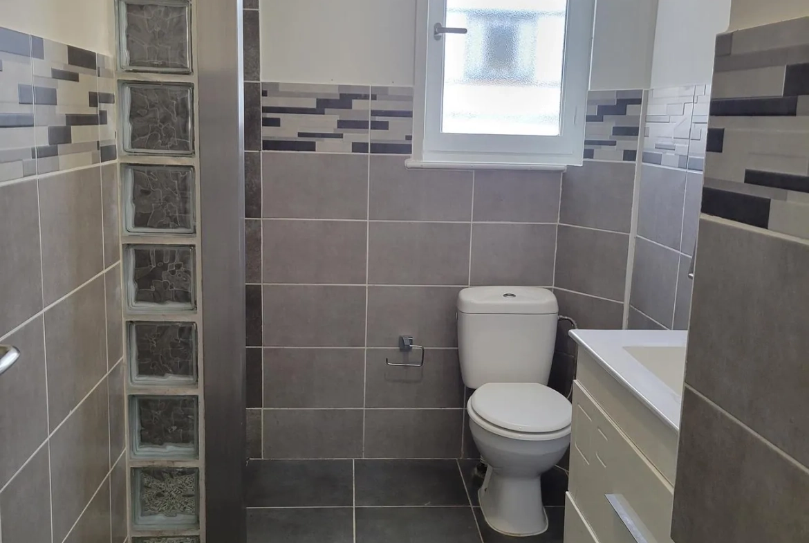 Maison rénovée de 162 m² avec 4 chambres à Parigny, proche Coteau 
