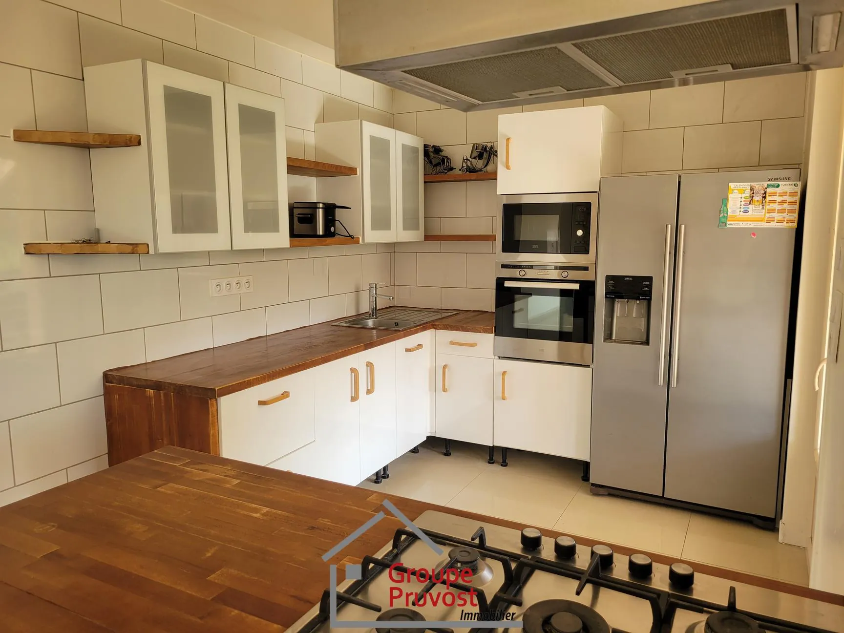 Maison rénovée de 162 m² avec 4 chambres à Parigny, proche Coteau 