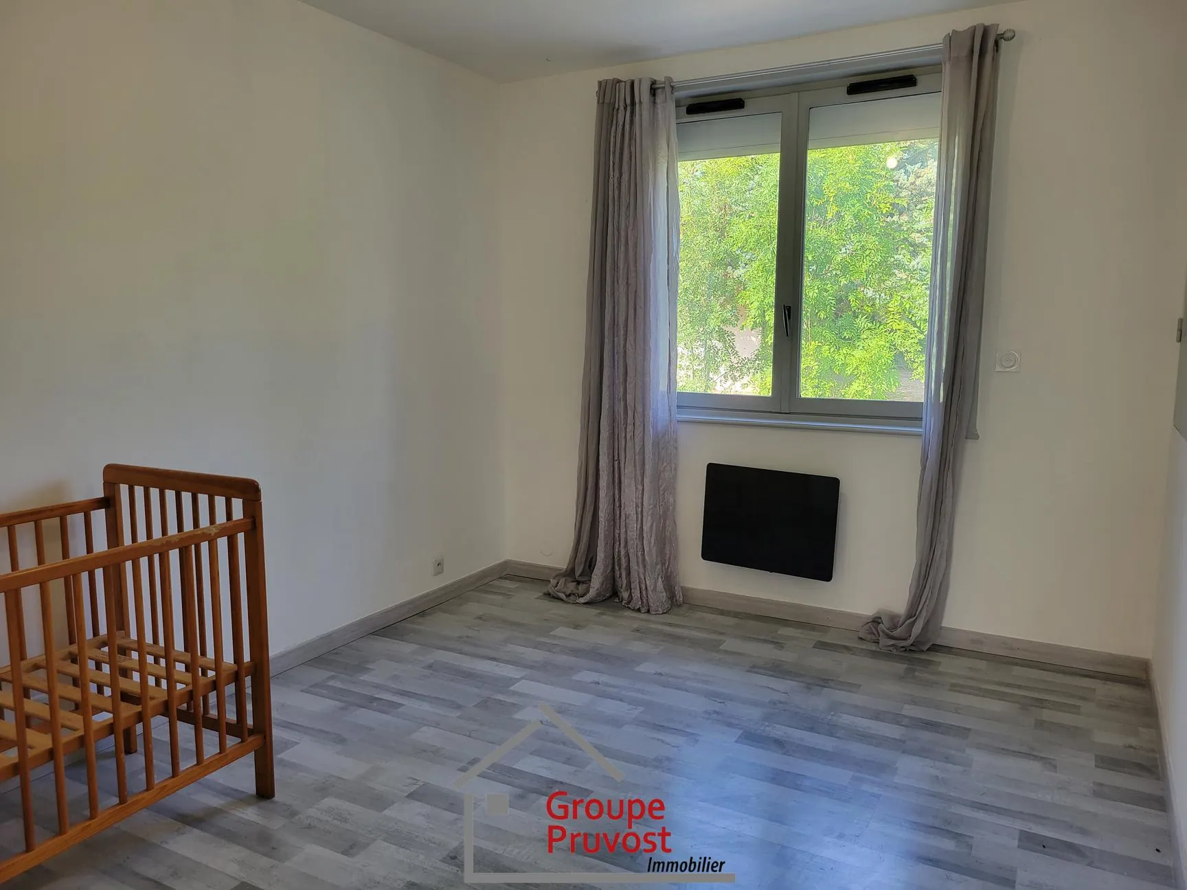 Maison rénovée de 162 m² avec 4 chambres à Parigny, proche Coteau 