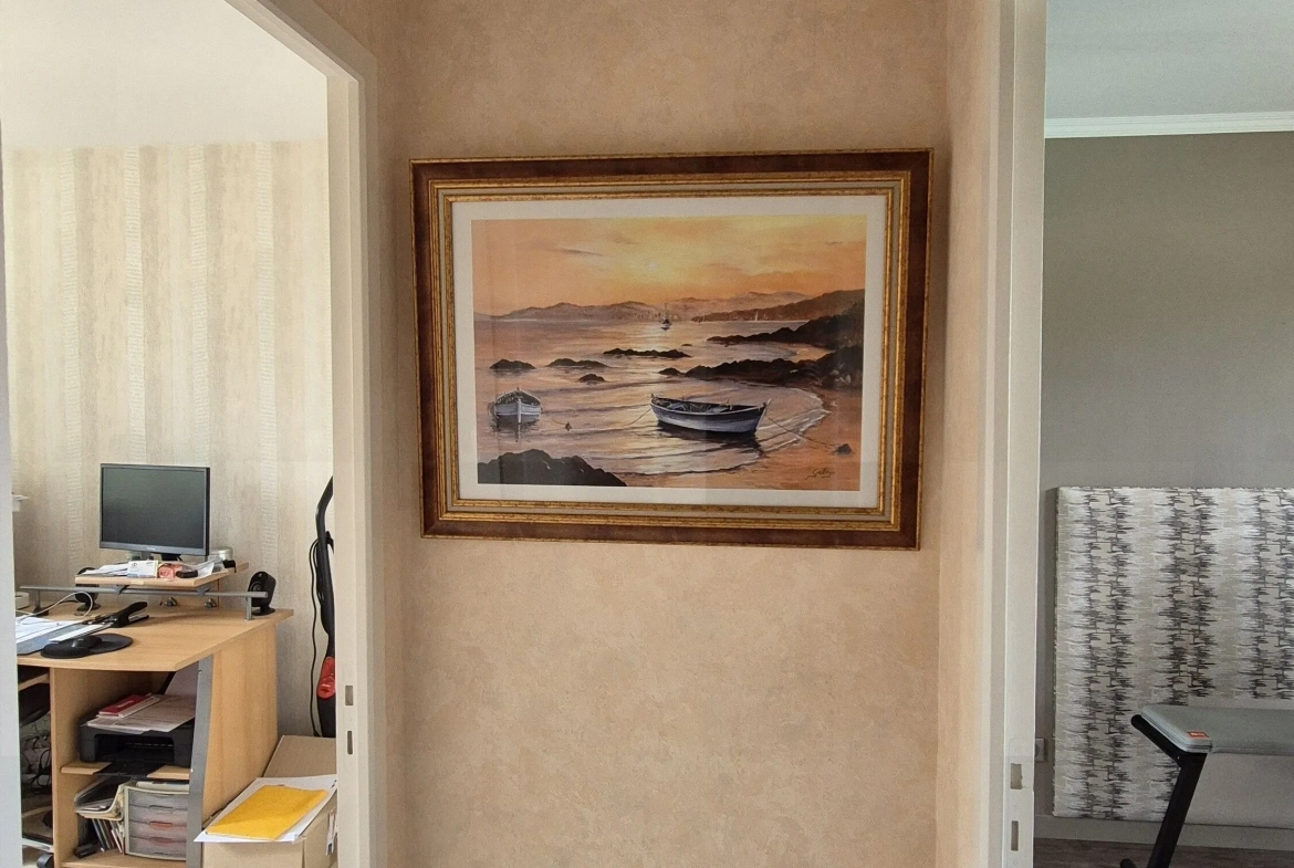 Belle maison avec piscine et grand jardin à La Motte Saint-Jean 