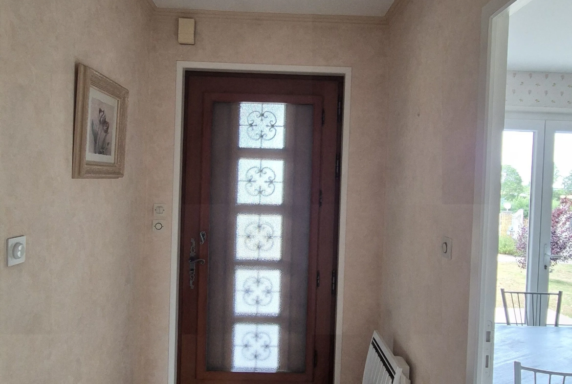 Belle maison avec piscine et grand jardin à La Motte Saint-Jean 