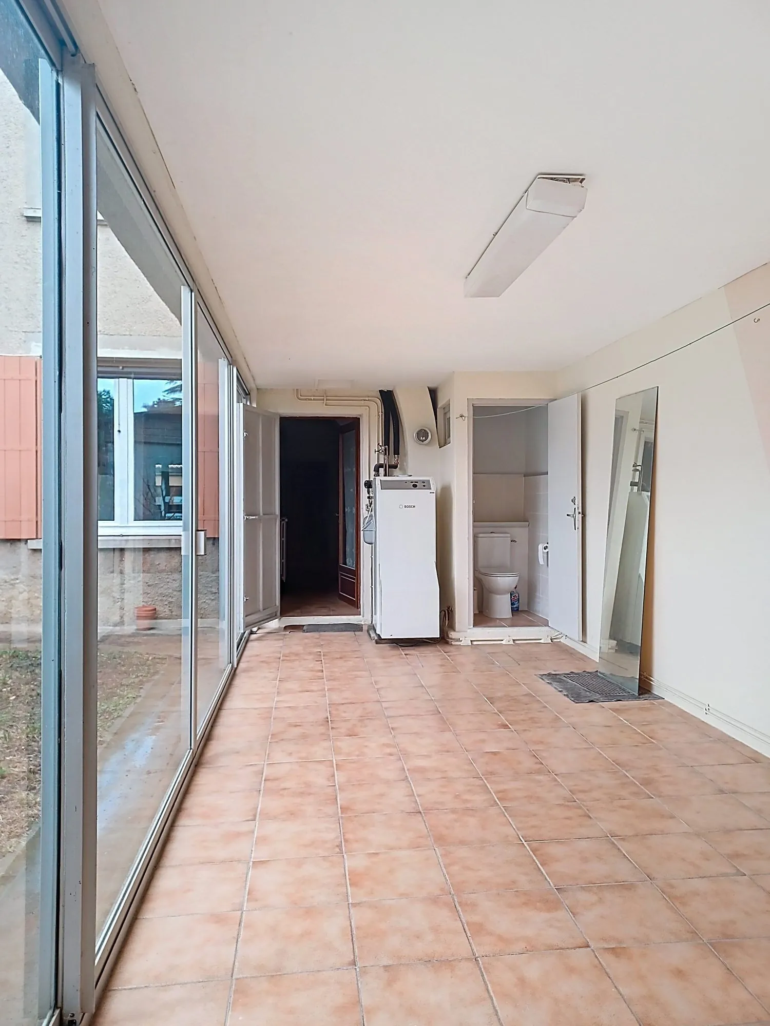 Maison ancienne de 92 m² avec jardin et dépendances à Taillelt, proche écoles 