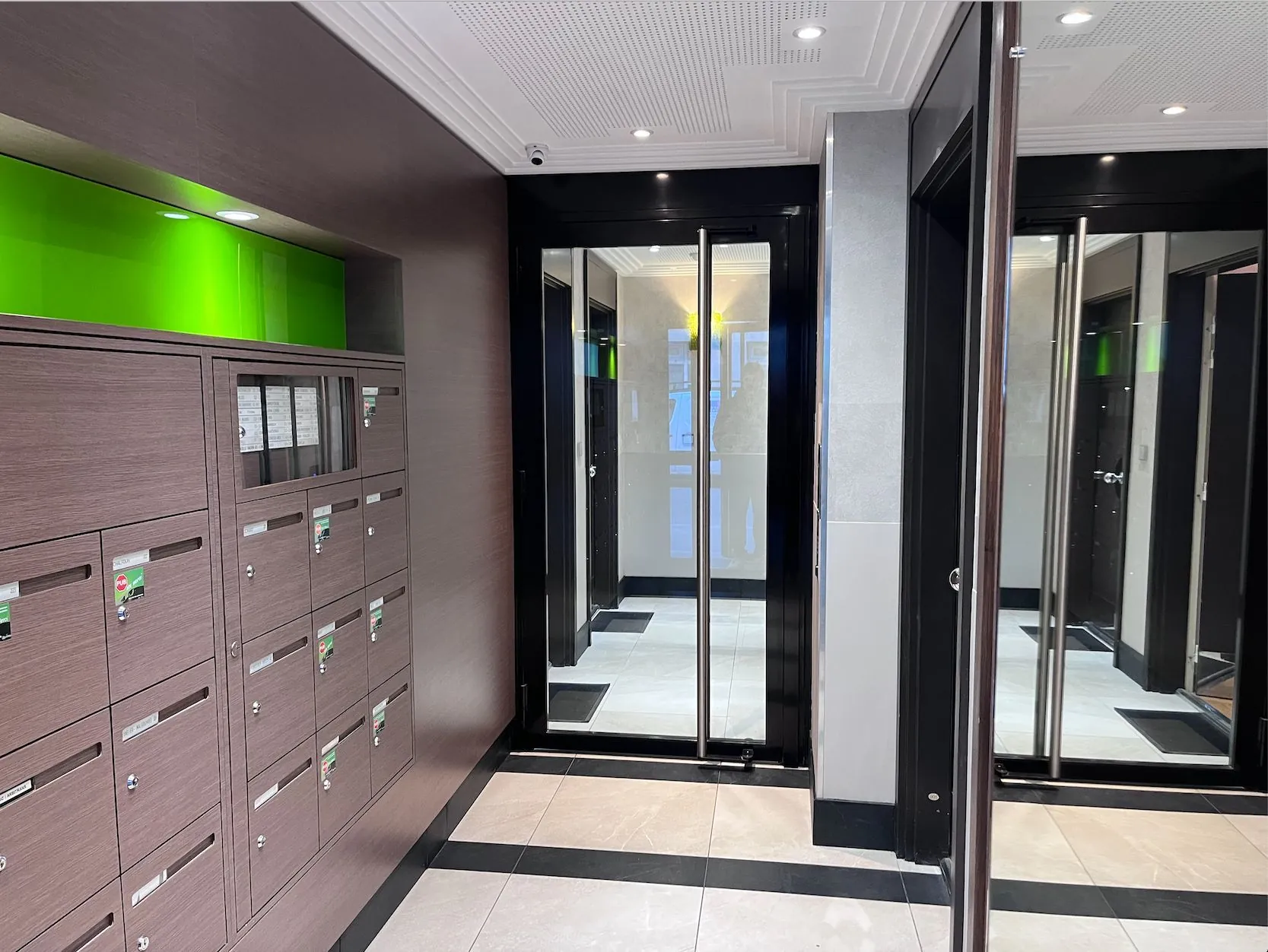 Achat d'un T2 lumineux de 42 m² à La Garenne-Colombes, proche transports et commerces 