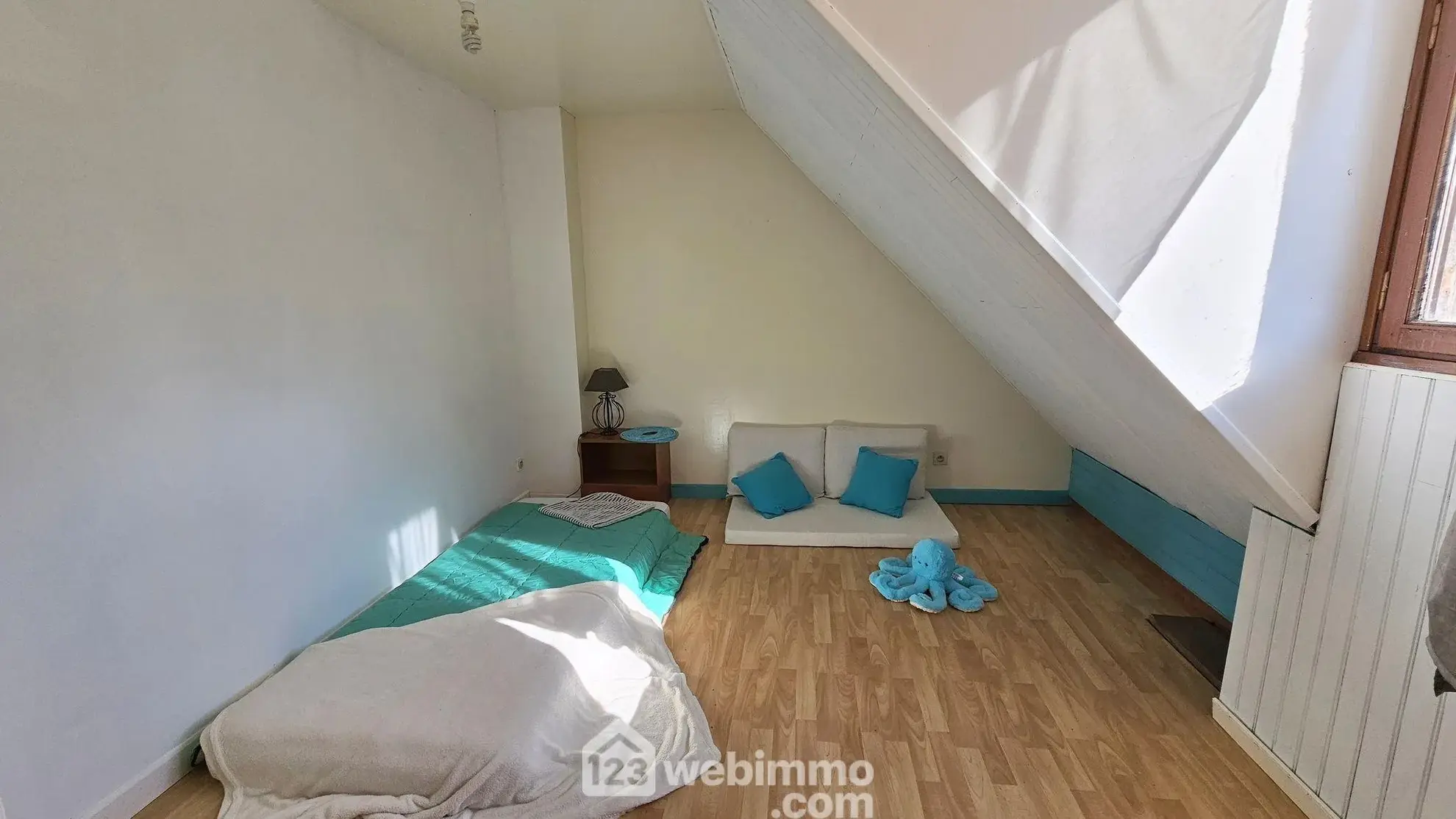 Maison familiale avec dépendances, piscine et grand terrain à Boulancourt 