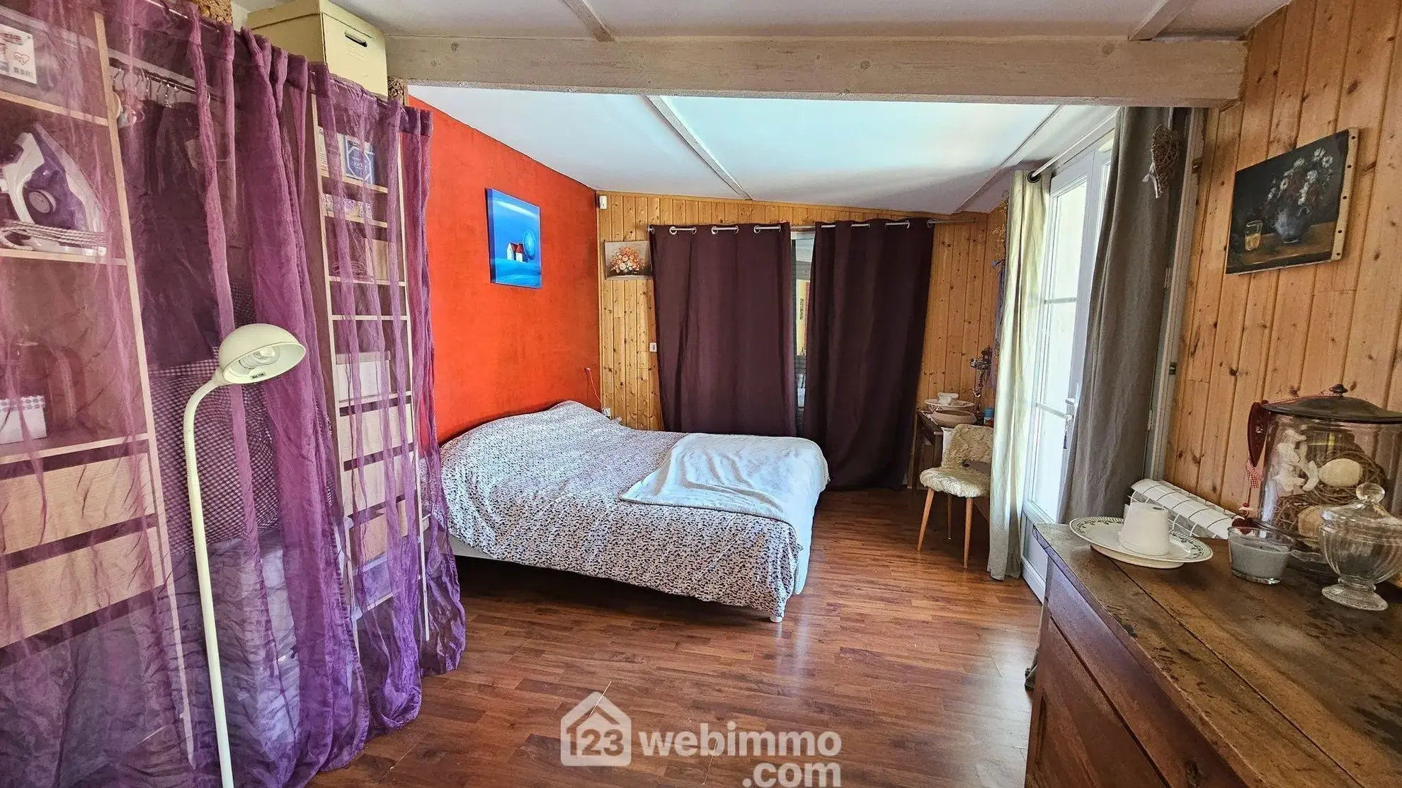 Maison familiale avec dépendances, piscine et grand terrain à Boulancourt 