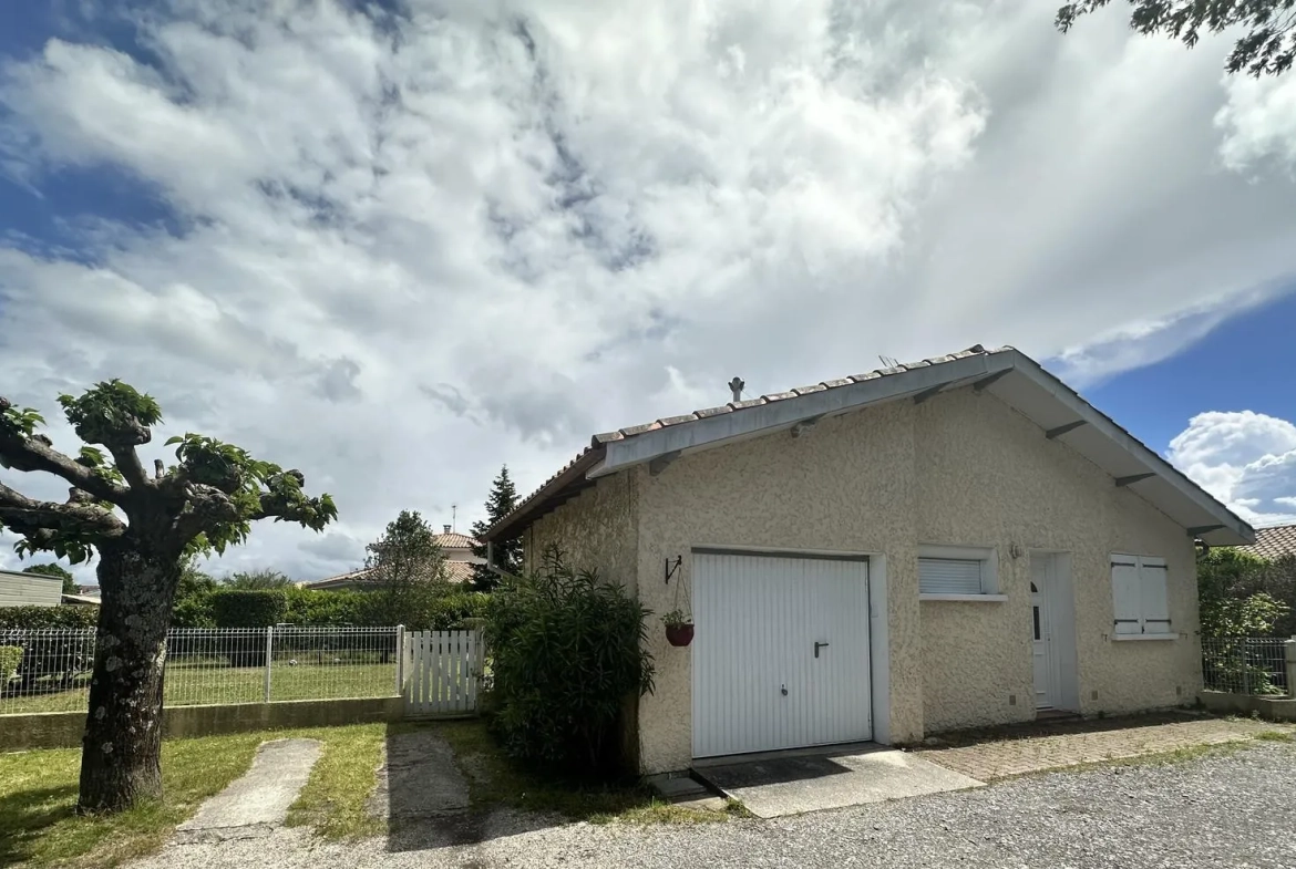 Maison de plain-pied à vendre à La Teste-de-Buch sur 712 m² - Idéal pour vacances ou résidence principale 
