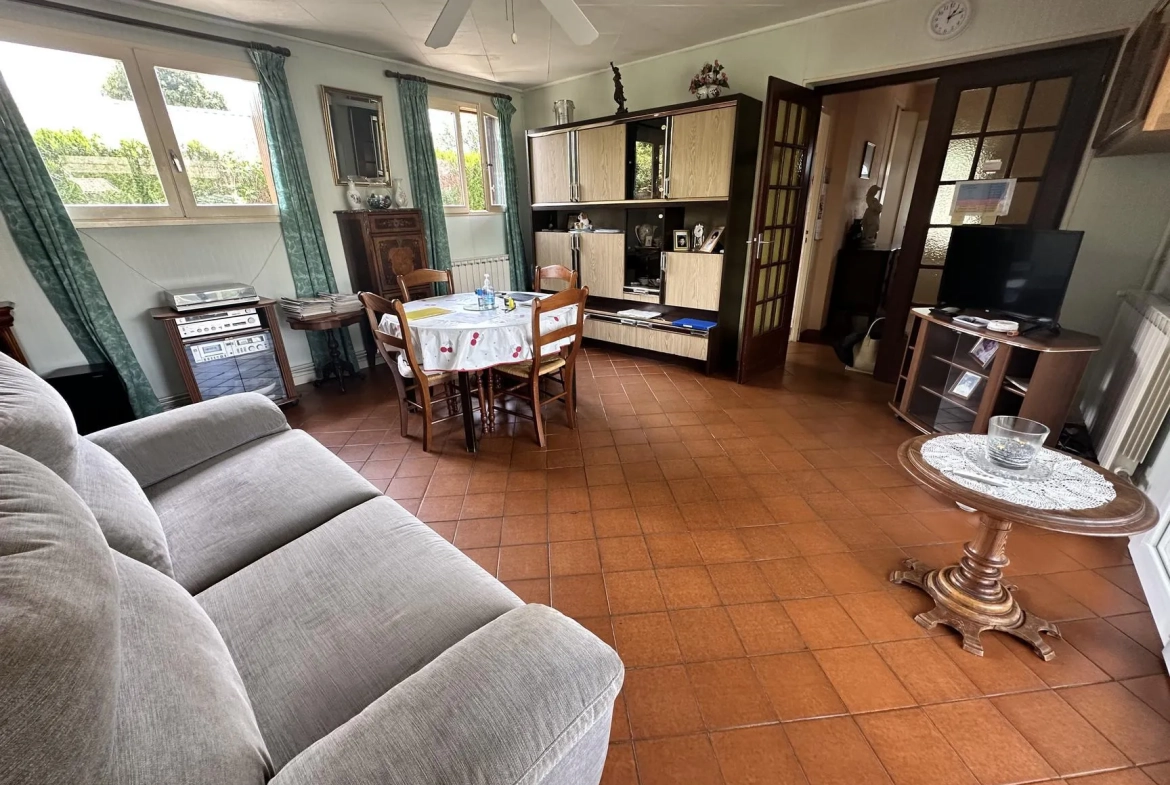Maison de plain-pied à vendre à La Teste-de-Buch sur 712 m² - Idéal pour vacances ou résidence principale 