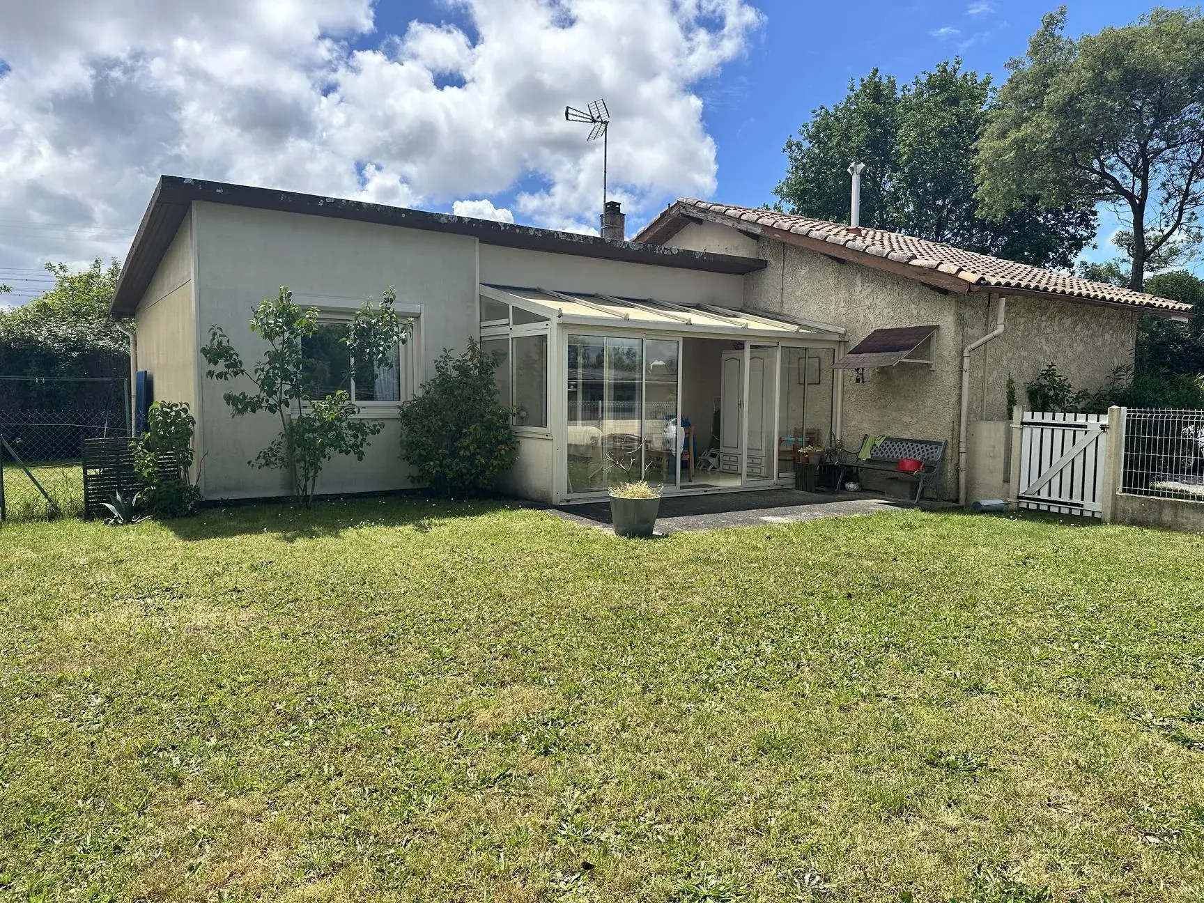 Maison de plain-pied à vendre à La Teste-de-Buch sur 712 m² - Idéal pour vacances ou résidence principale 