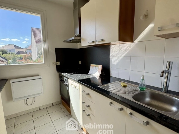 Duplex lumineux de 3 pièces à Coutevroult proche Val d'Europe