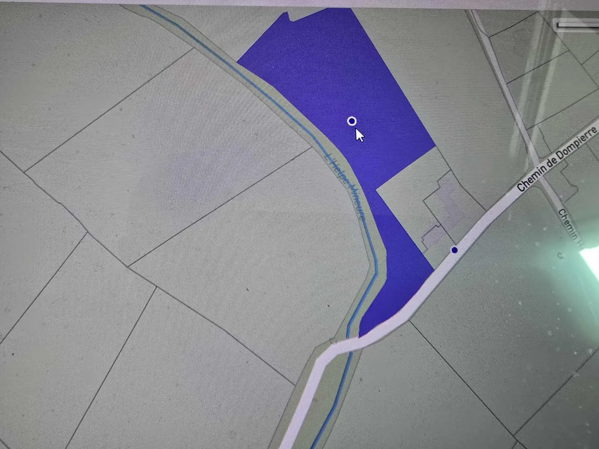 Terrain à vendre à Grand-Fayt de 1,18 hectare en bord de rivière Helpe mineure 