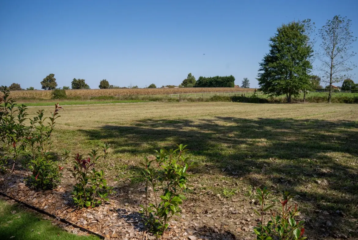 Maison neuve 2 chambres avec grand terrain à Latrille dans les Landes 