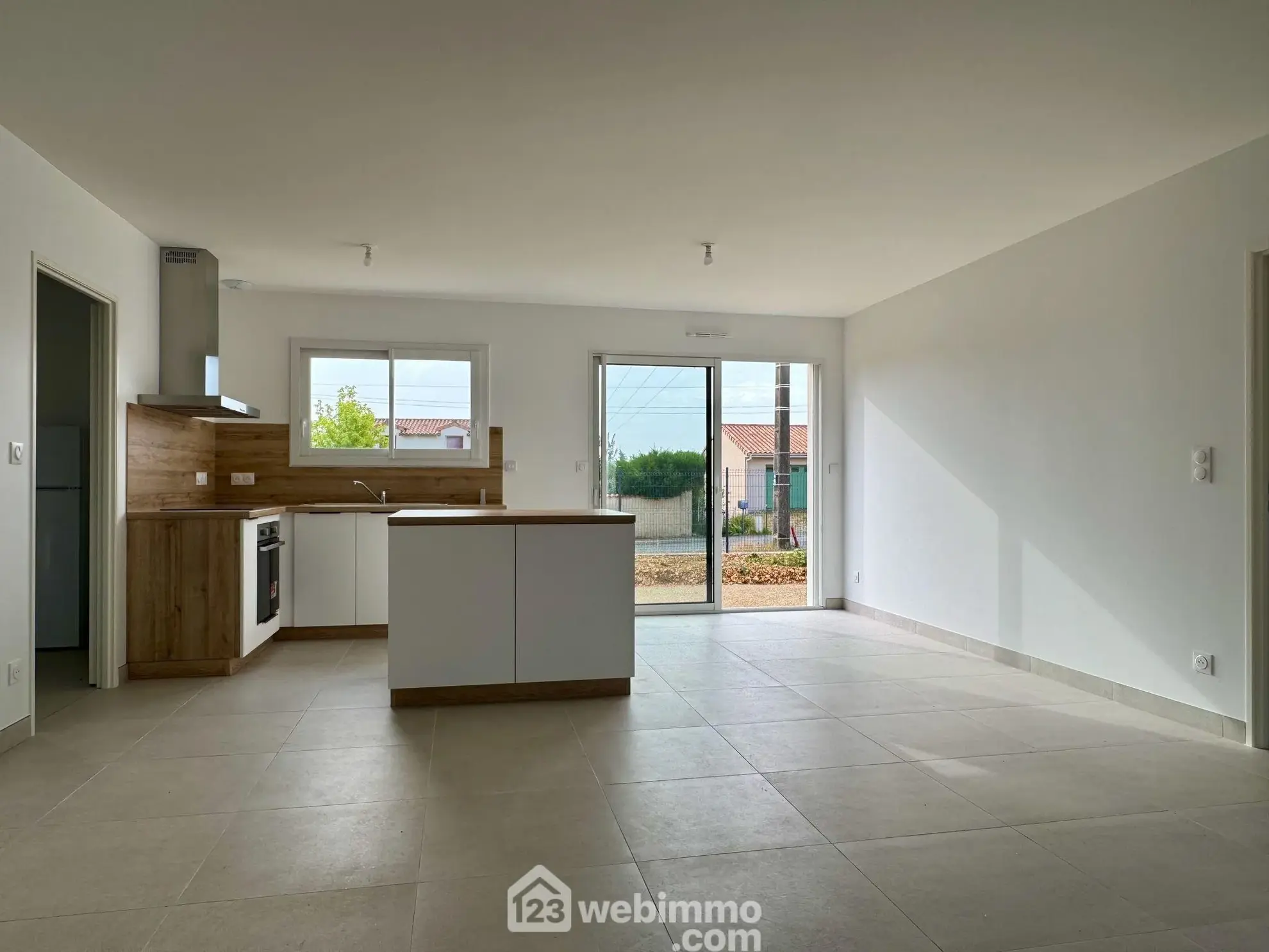 Vente maison neuve de 95 m² à Montamisé, proche commerces et écoles 