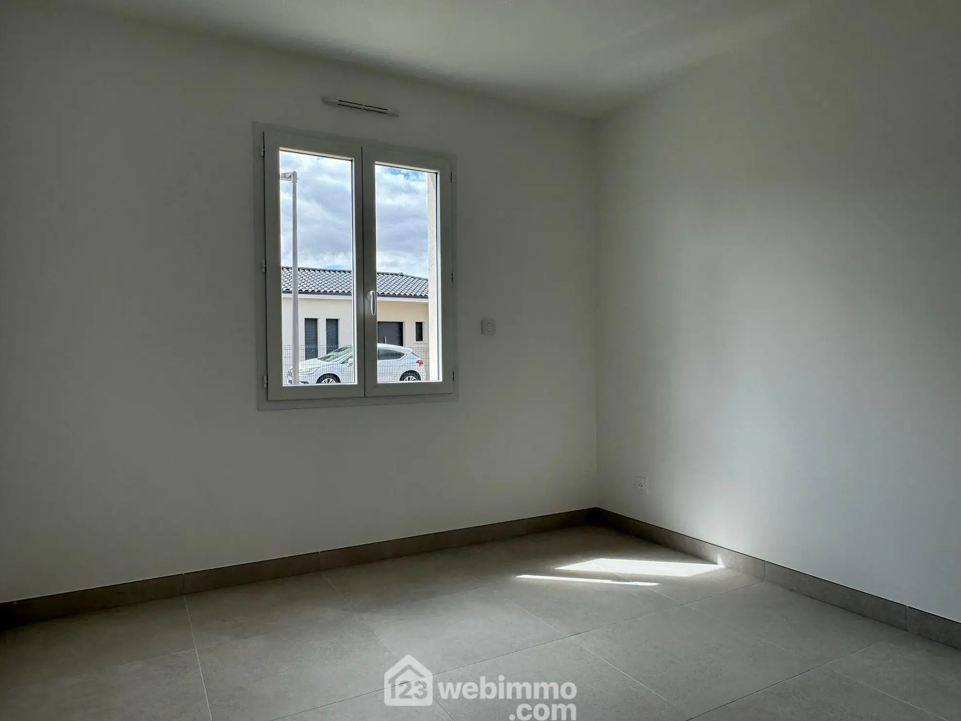 Vente maison neuve de 95 m² à Montamisé, proche commerces et écoles 