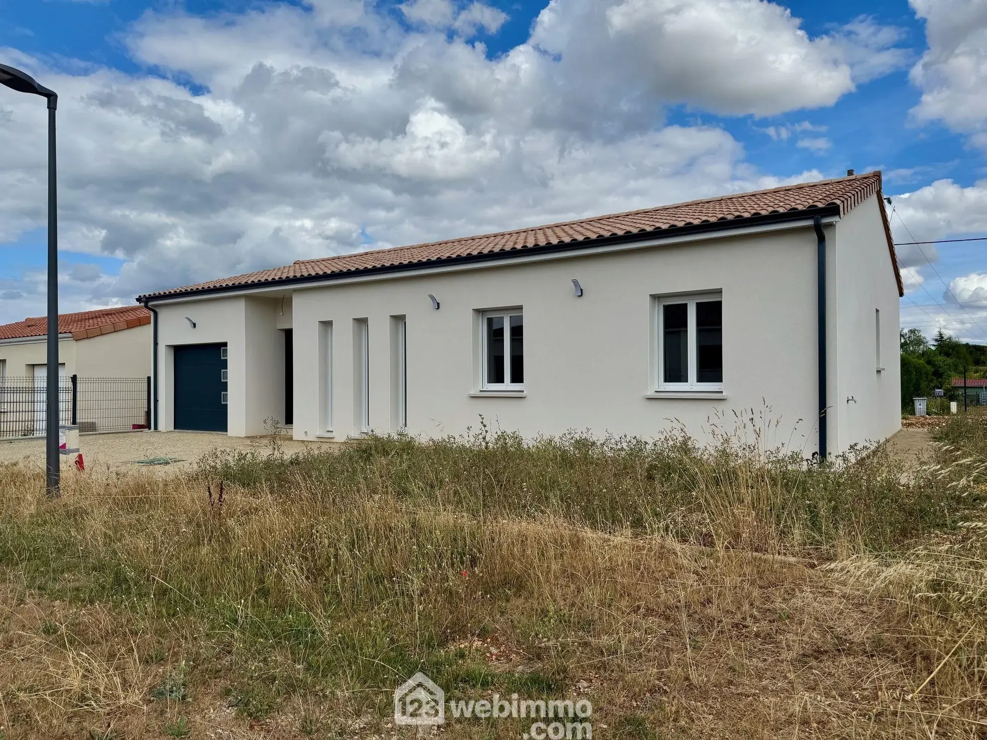 Vente maison neuve de 95 m² à Montamisé, proche commerces et écoles 