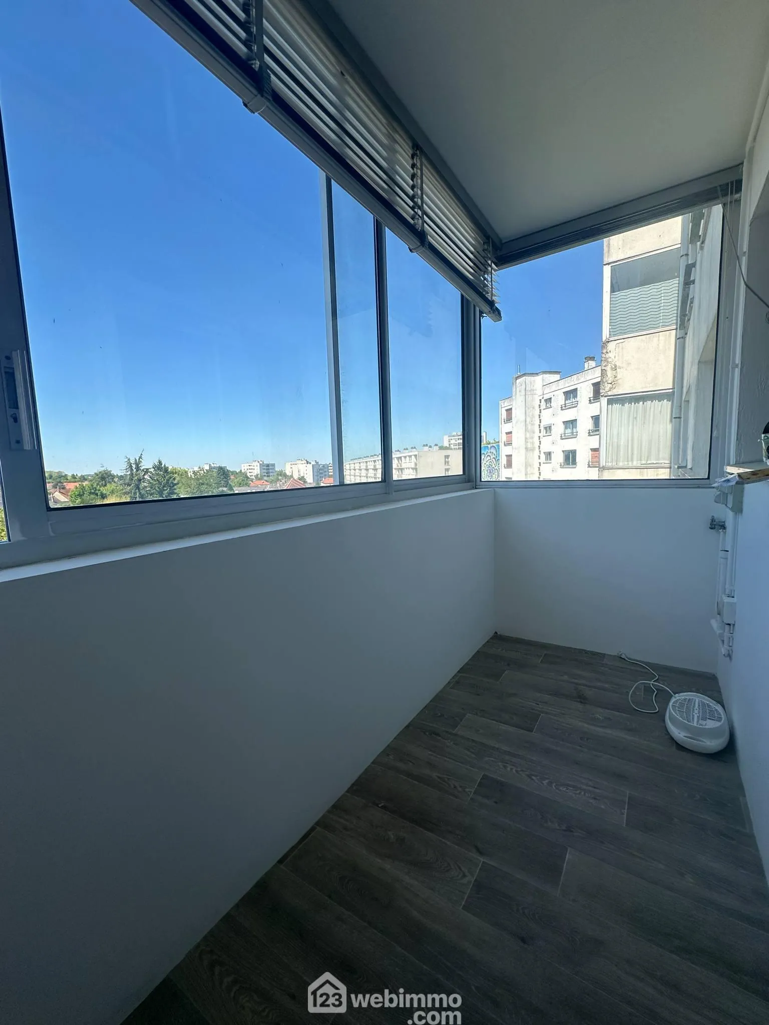 Appartement à Laon de 73 m² avec parking et cave, idéal investissement locatif 