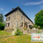 Charmante maison en pierre avec vue panoramique au Beaujolais Vert