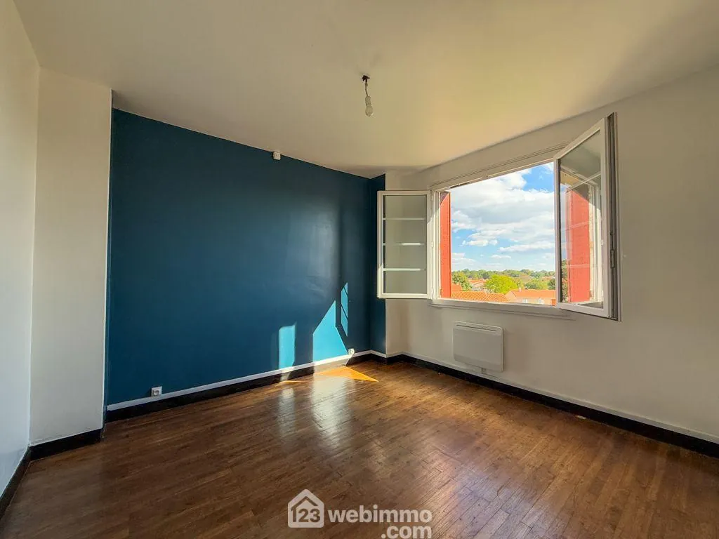 Maison à La Tardière de 67 m² avec jardin clos et garage 