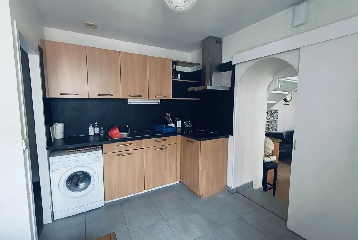 Appartement duplex à Brest Saint Martin avec 3 chambres et terrasse agréable 