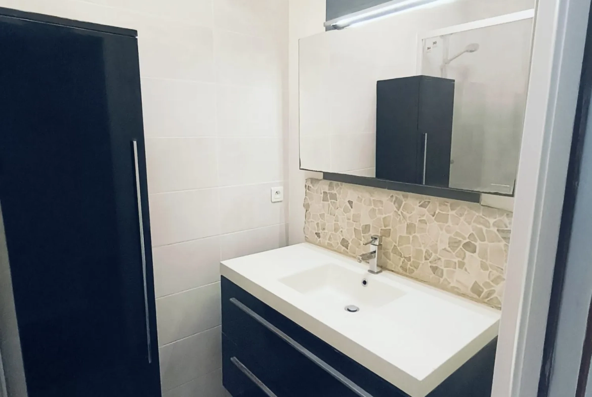 Appartement duplex à Brest Saint Martin avec 3 chambres et terrasse agréable 
