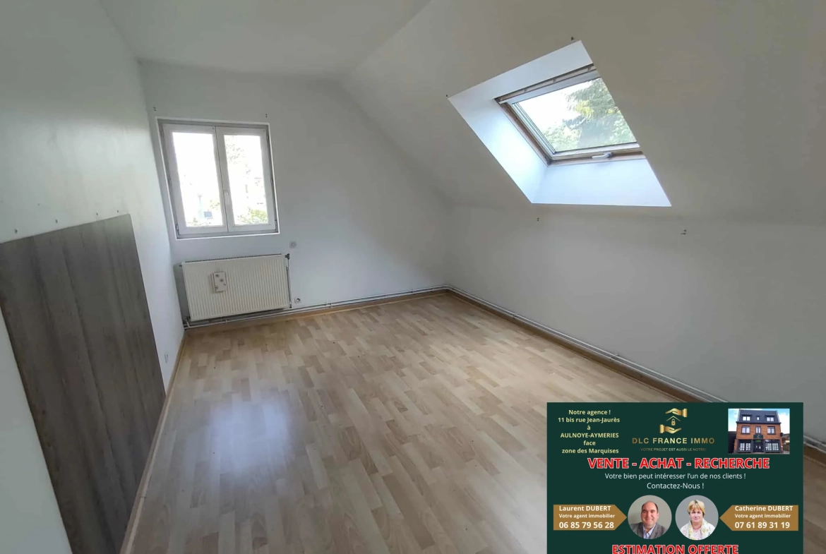 Maison semi-individuelle à rafraîchir à Englefontaine - Grand terrain de 696 m² 