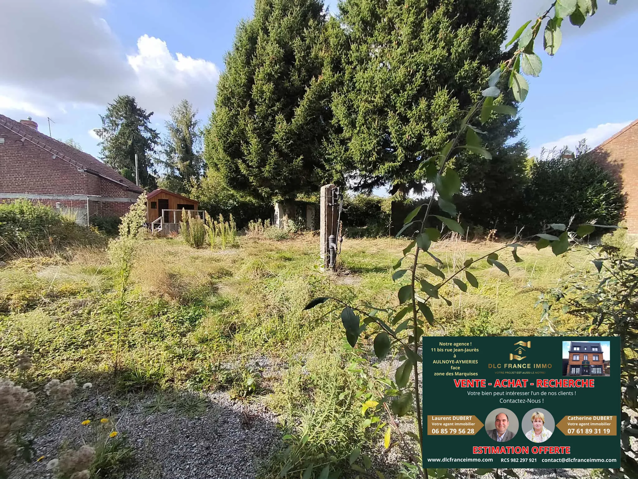 Maison semi-individuelle à rafraîchir à Englefontaine - Grand terrain de 696 m² 