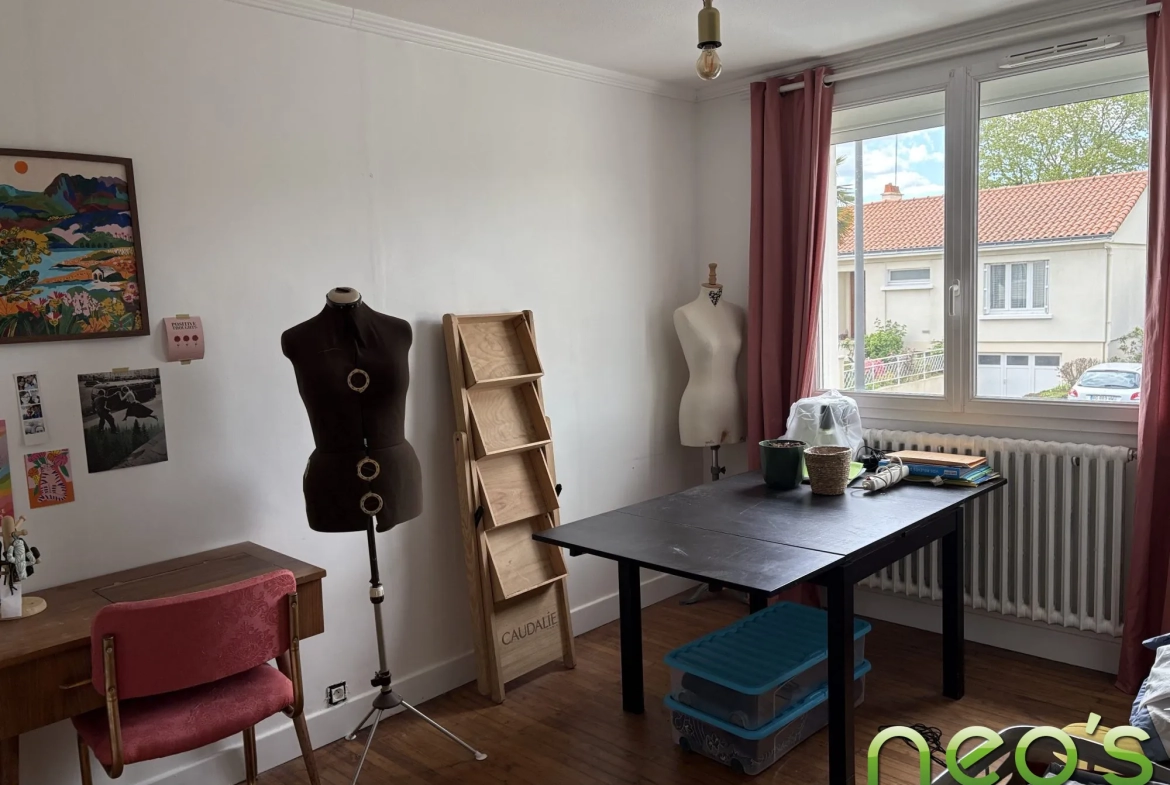 Maison à vendre à Montfaucon-Montigné - 73 m² avec terrain et garage 
