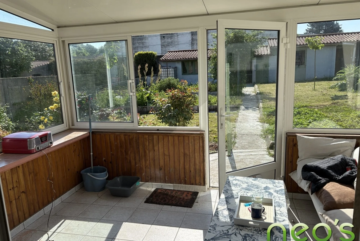 Maison à vendre à Montfaucon-Montigné - 73 m² avec terrain et garage 