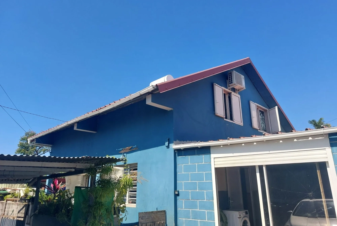 Maison F5 à Saint-André - 130 m² avec terrain de 282 m² 