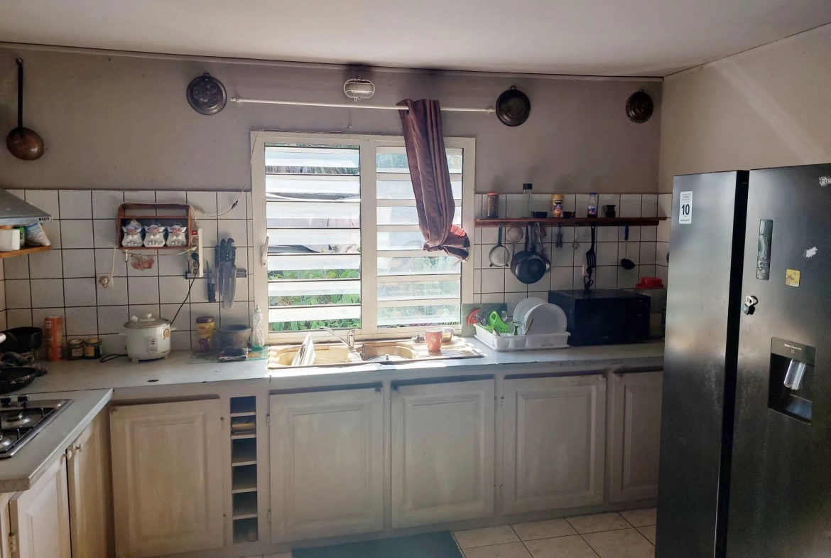 Maison F5 à Saint-André - 130 m² avec terrain de 282 m² 