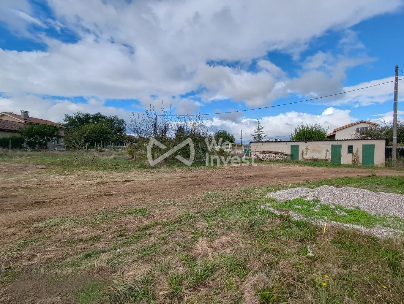 Terrain constructible de 879 m² à Vernosc-lès-Annonay, prise directe à saisir 