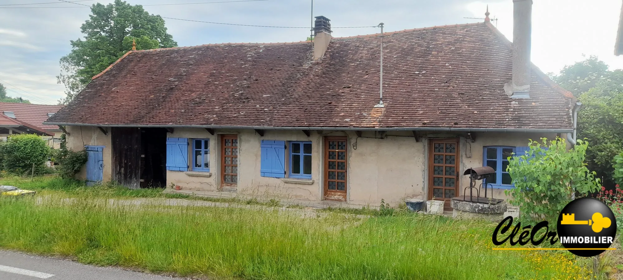 Maison à rénover avec terrain à Mervans - 78 m² 