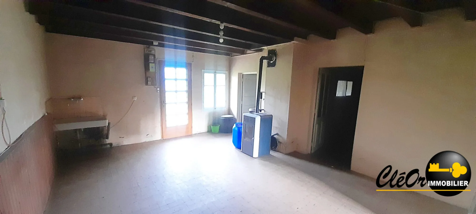 Maison à rénover avec terrain à Mervans - 78 m² 